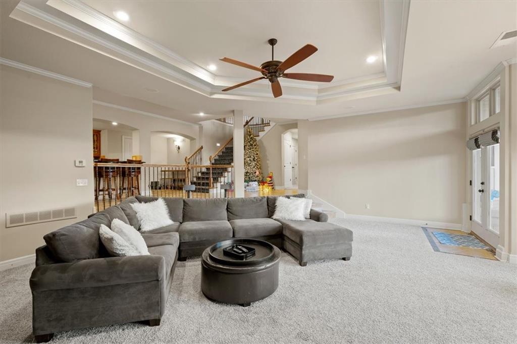 8050 N Caldwell Avenue, Parkville, MO 64152 | MLS#2591634