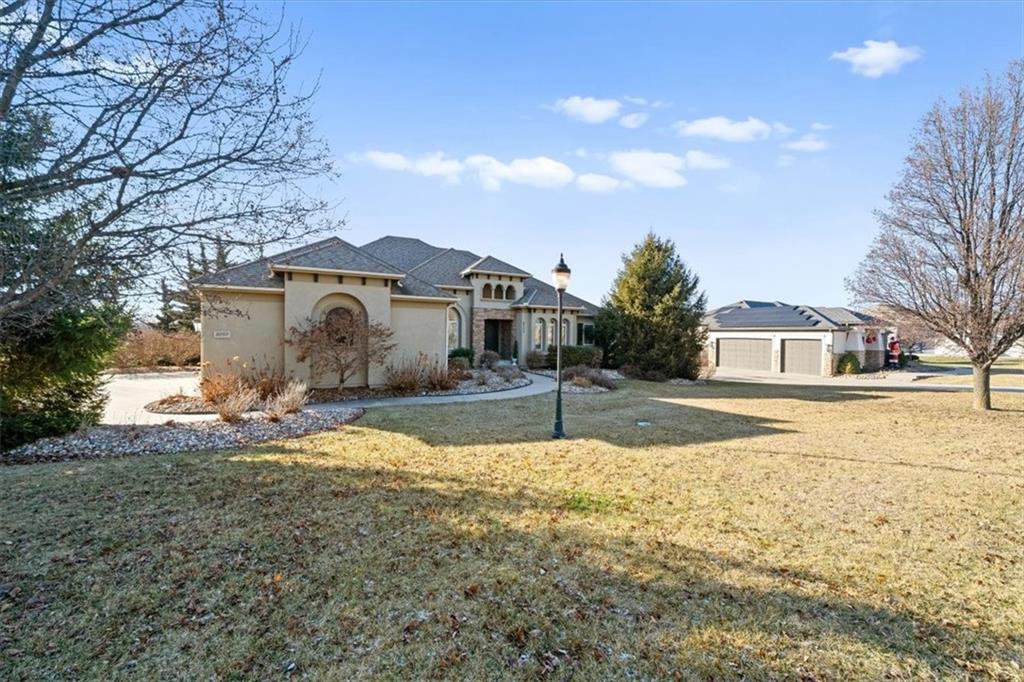 8050 N Caldwell Avenue, Parkville, MO 64152 | MLS#2591634