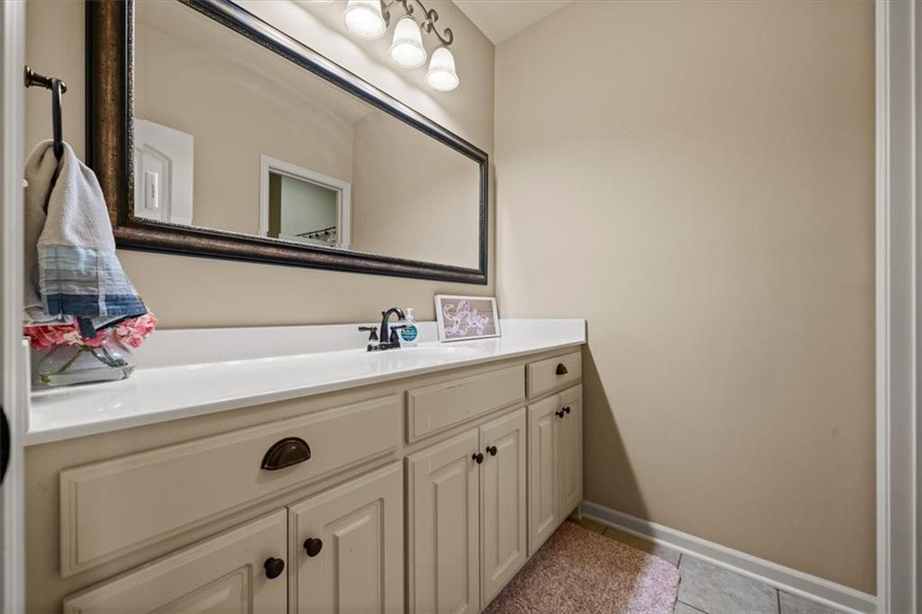 8050 N Caldwell Avenue, Parkville, MO 64152 | MLS#2591634