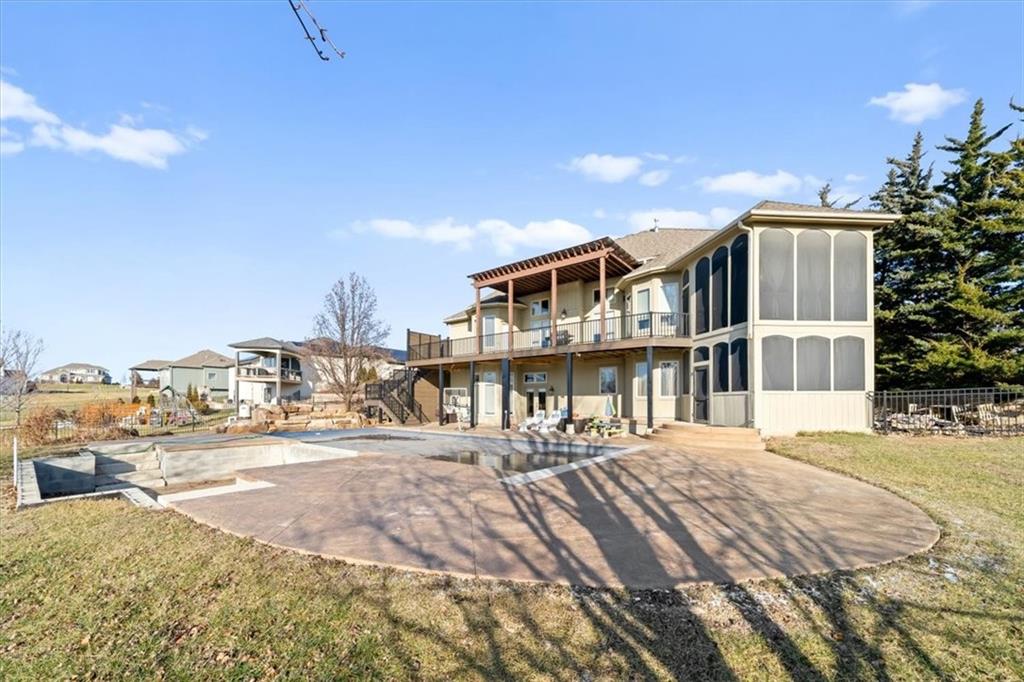 8050 N Caldwell Avenue, Parkville, MO 64152 | MLS#2591634