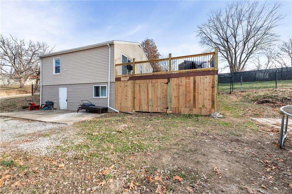 5812 NW PARKDALE Circle, Kansas City, MO 64151 | MLS#2591872