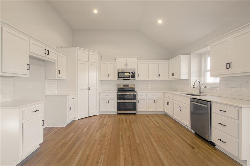 1026  Jasmine Drive, Liberty, MO 64068 | MLS#2591915