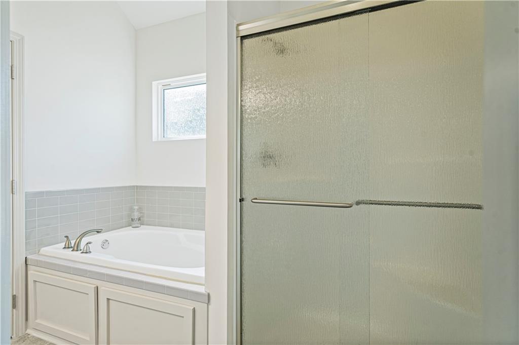 1022  Jasmine Drive, Liberty, MO 64068 | MLS#2591919