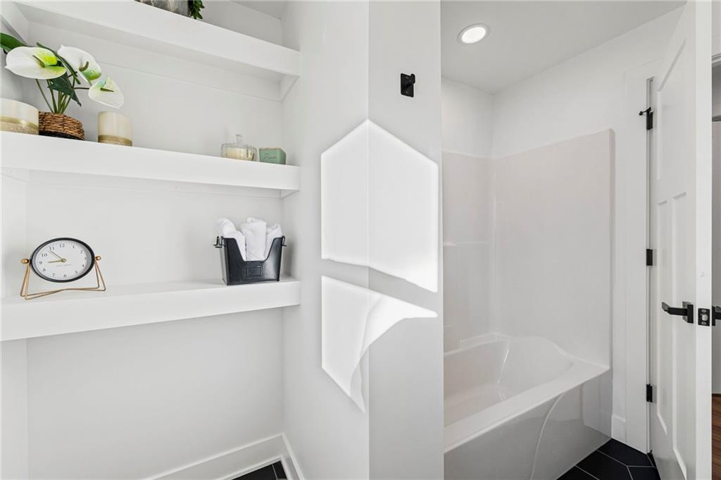 16 NW 82nd Street, Kansas City, MO 64118 | MLS#2592049