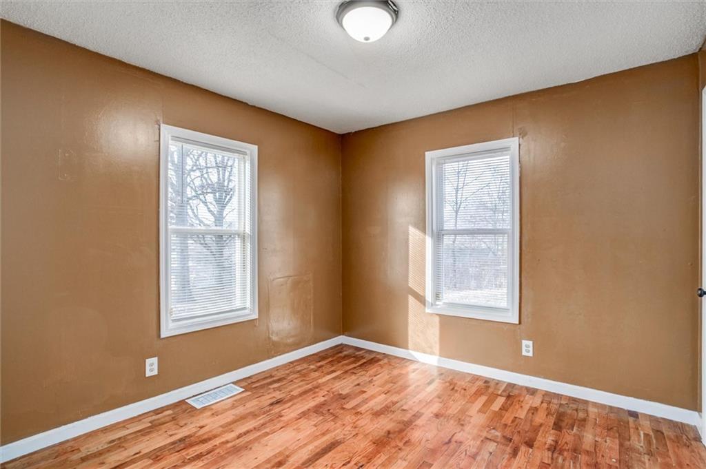 4928 N Topping Avenue, Kansas City, MO 64119 | MLS#2592277