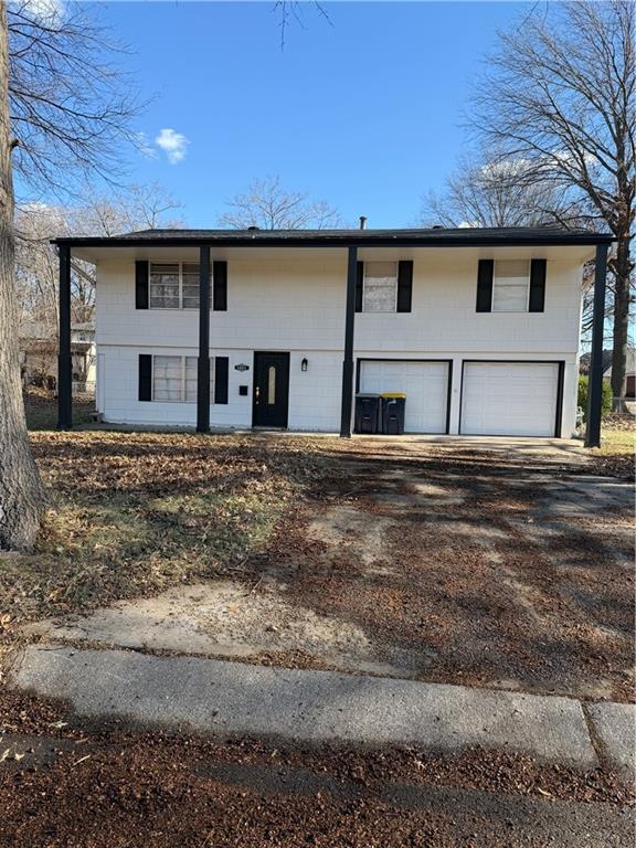 5601 NE San Rafael Drive, Kansas City, MO 64119 | MLS#2592657