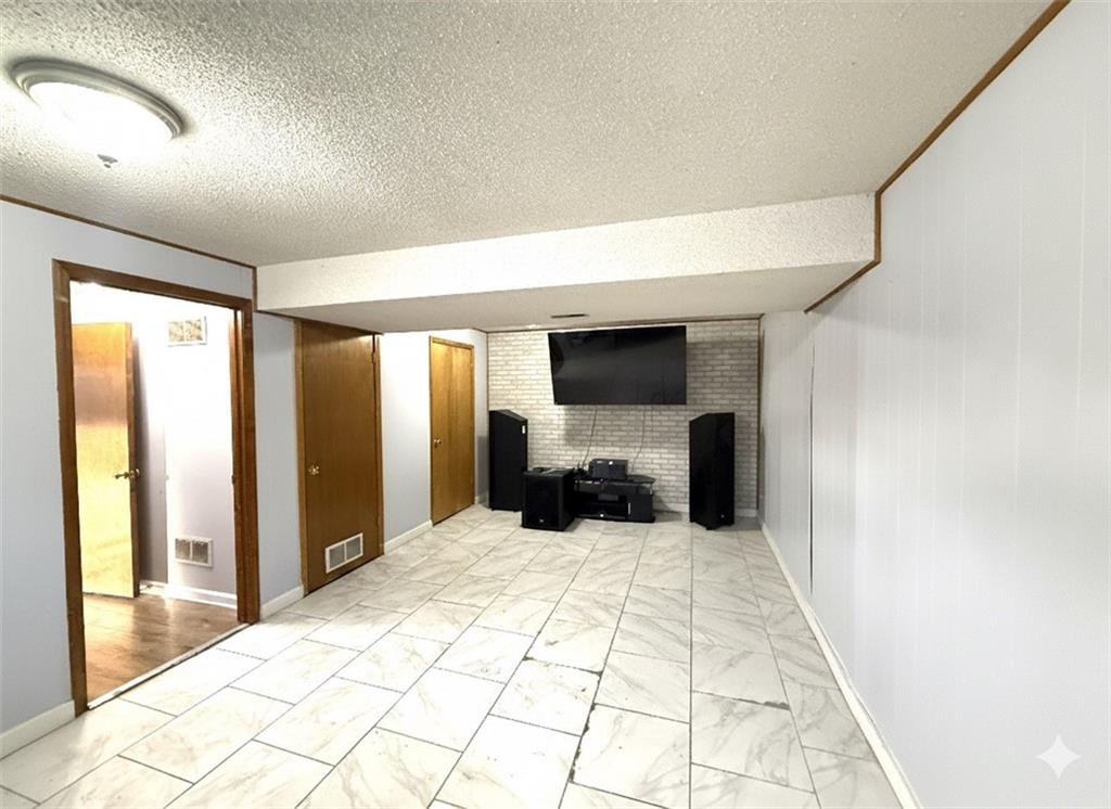 7904  Little Lane, Pleasant Valley, MO 64068 | MLS#2593049