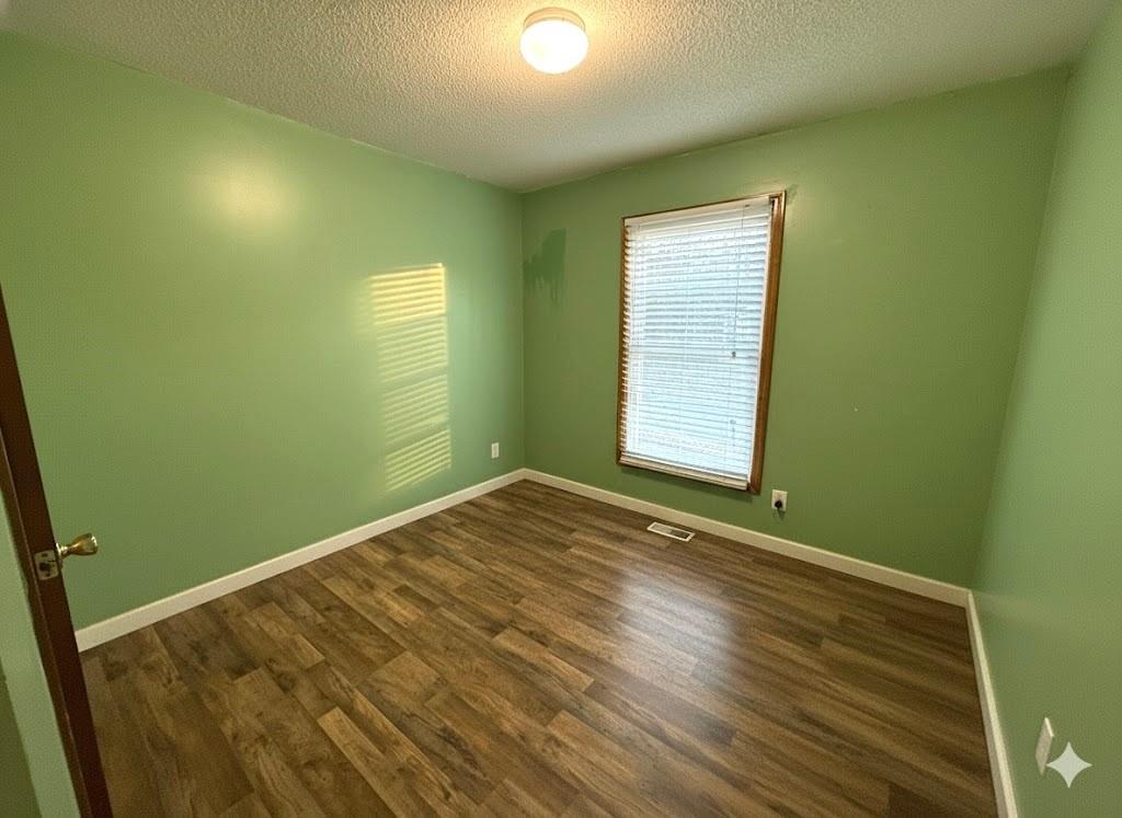 7904  Little Lane, Pleasant Valley, MO 64068 | MLS#2593049