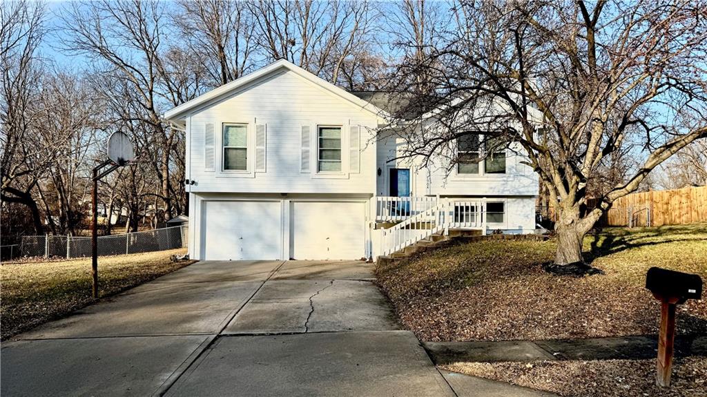 7904  Little Lane, Pleasant Valley, MO 64068 | MLS#2593049