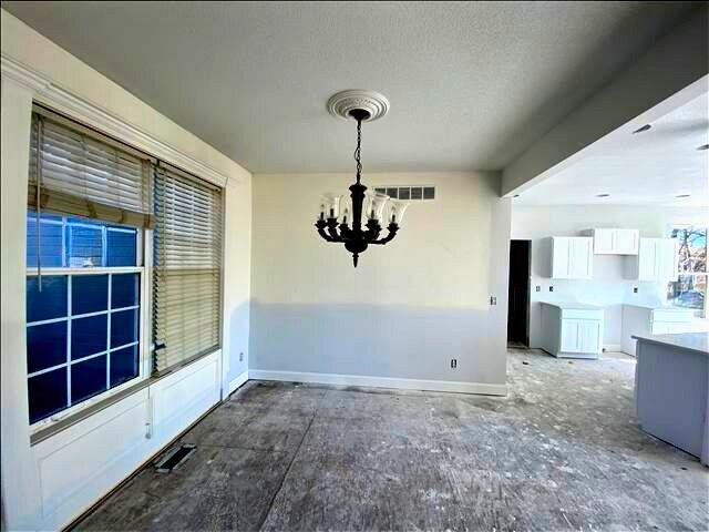 1172  WHITE OAK Lane, Liberty, MO 64068 | MLS#2593108