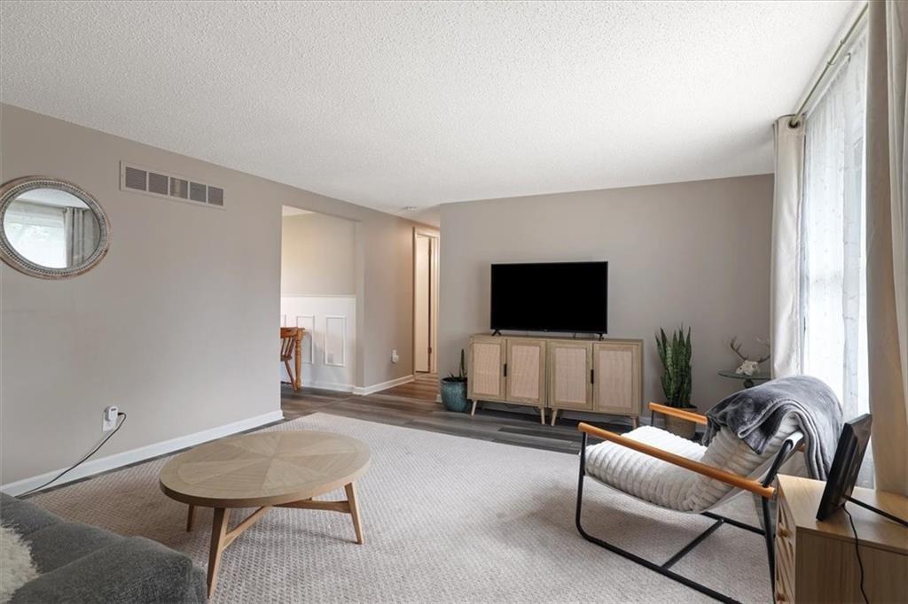 520 NW 88th Terrace, Kansas City, MO 64155 | MLS#2594308