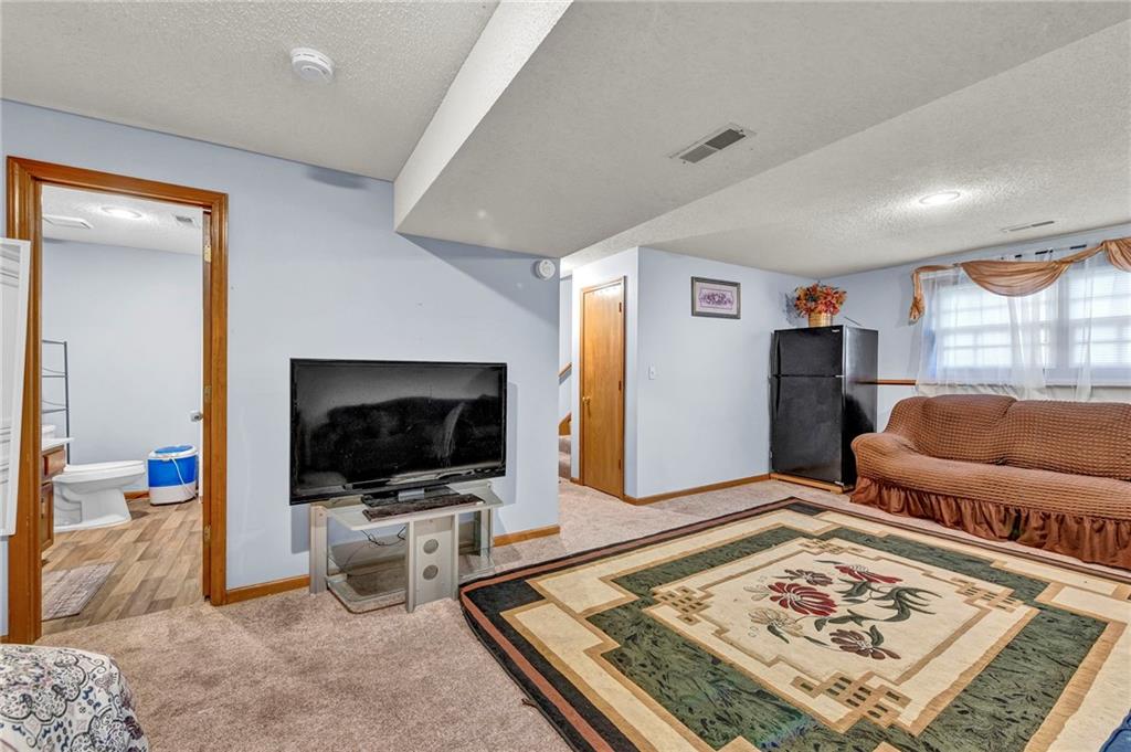 6807  T Gabbert Drive, Pleasant Valley, MO 64068 | MLS#2594321