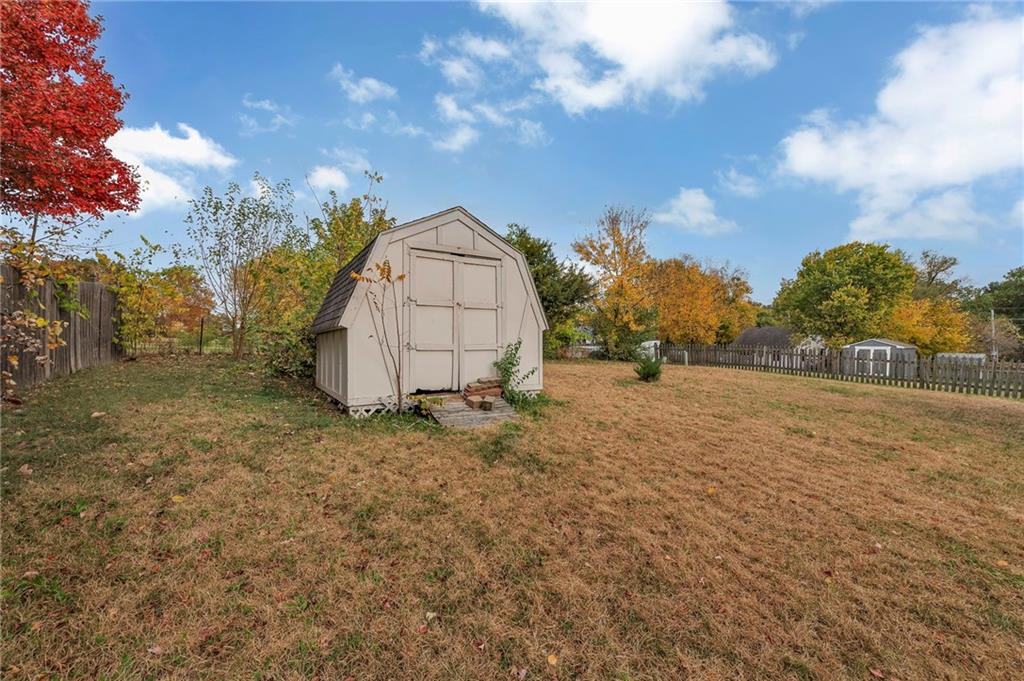 6807  T Gabbert Drive, Pleasant Valley, MO 64068 | MLS#2594321