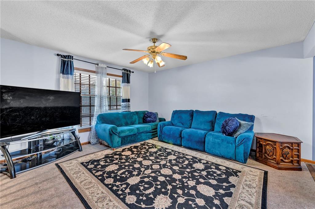 6807  T Gabbert Drive, Pleasant Valley, MO 64068 | MLS#2594321